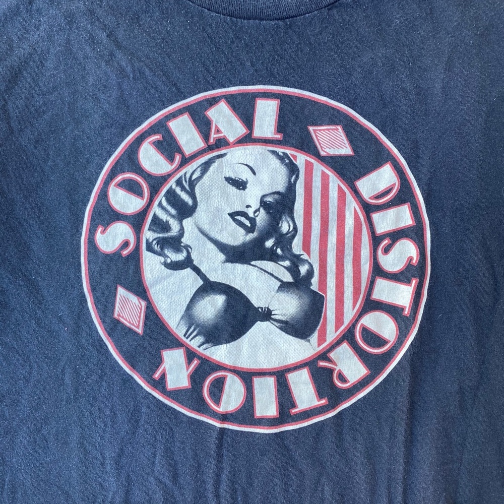 VINTAGE SOCIAL DISTORTION RARE T-SHIRT